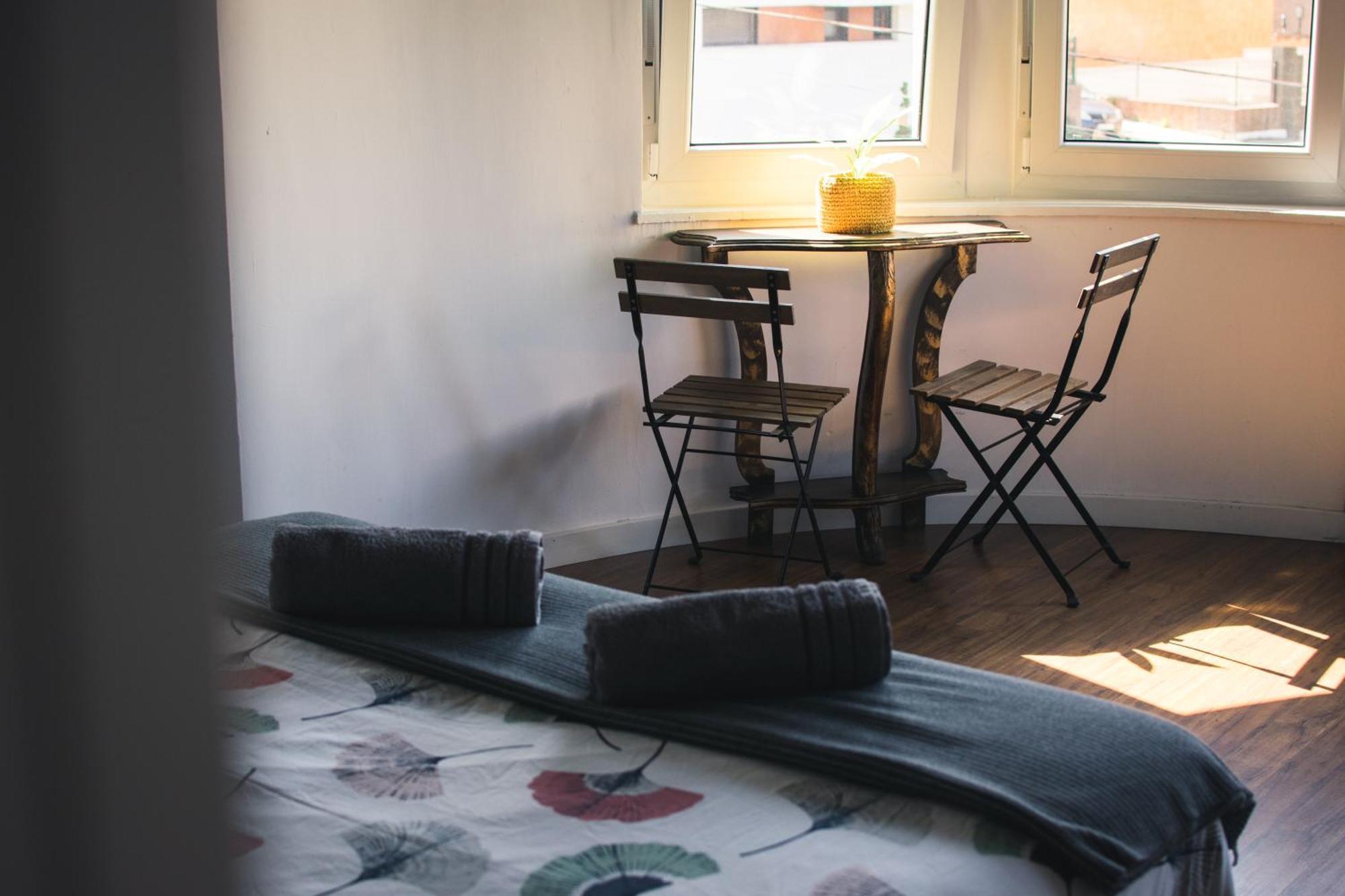 North Surf House Hostel Gijon Bagian luar foto